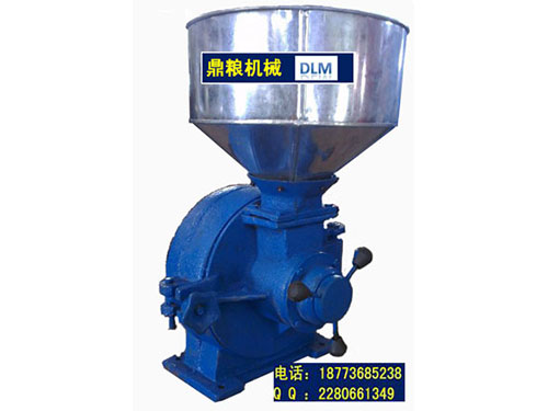 30型磨片式粉碎機(jī)、磨粉機(jī)磨粉機(jī)，磨片式，產(chǎn)量達(dá)1000公斤時(shí),粗細(xì)可調(diào)